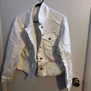 White jean jacket *I will get rid of the wrinkles